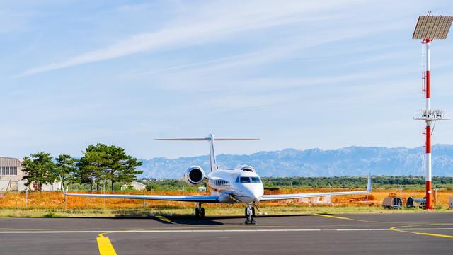 to Zadar Airport